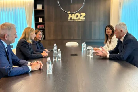 Čović s hrvatskim ministricama Mikuš Žigman o zdravstvenim i razvojnim projektima