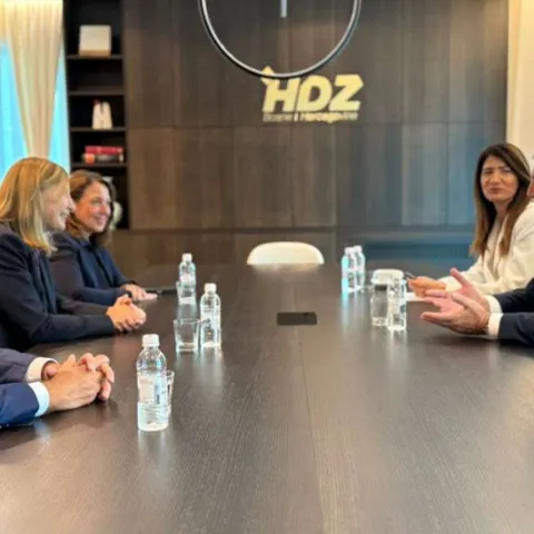 Čović s hrvatskim ministricama Mikuš Žigman o zdravstvenim i razvojnim projektima