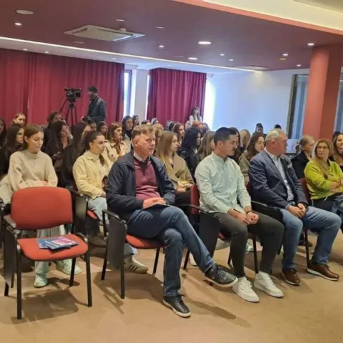 Konferencija u Livnu: Žensko poduzetništvo ključ održive budućnosti 