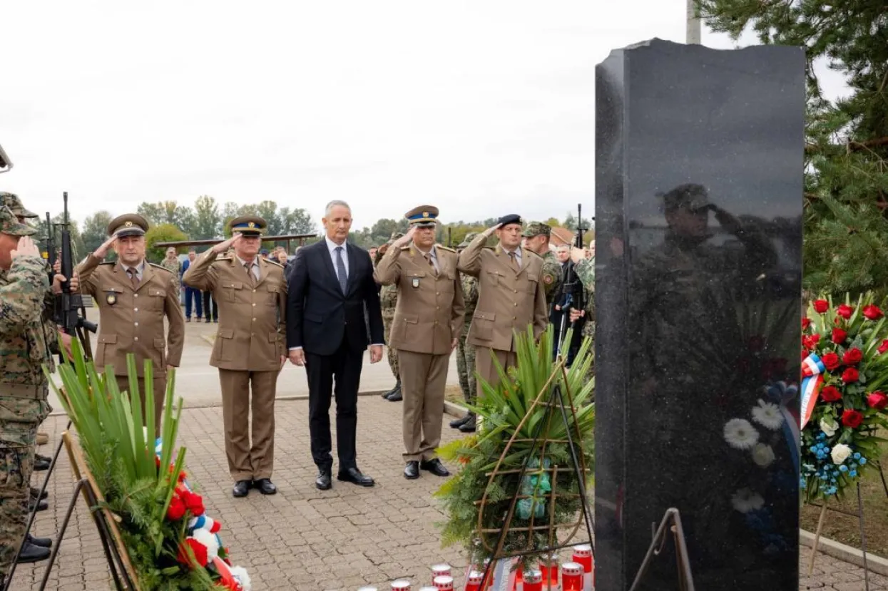 U Orašju obilježena 31. obljetnica 4. gardijske motorizirane brigade HVO "Sinovi Posavine"