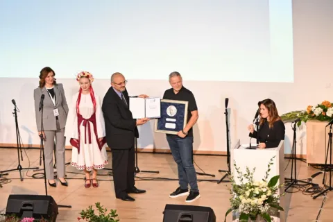 Thompson dobitnik priznanja "Didak"