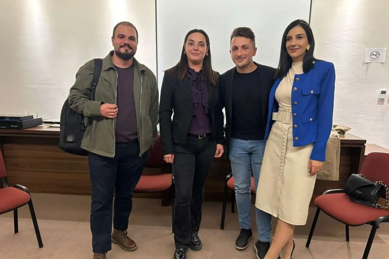 Večer poezije s pjesnicima Ivanom Volićem i Mladenom Topićem 