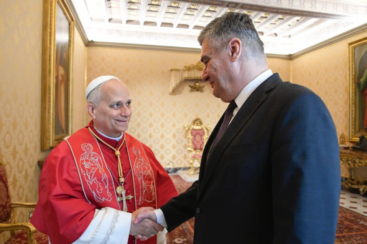 Ppa Lav XIV. i Zoran Milanović