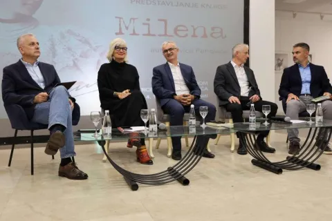 U Mostaru predstavljena knjiga o prvoj novinarki u BiH