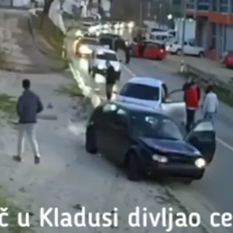 Divljanje, tučnjava i zalijetanje autom među ljude