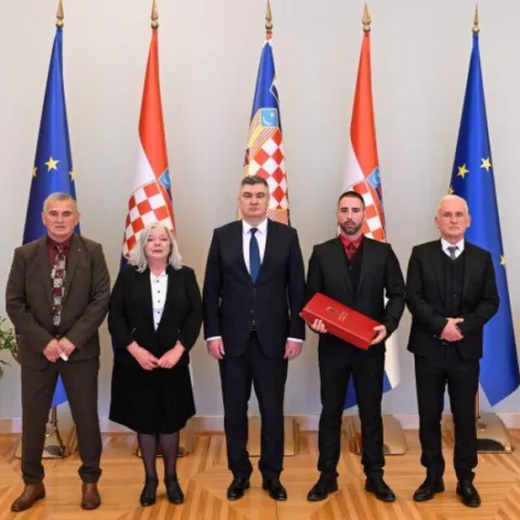 Milanović posmrtno odlikovao generala Antu Rosu