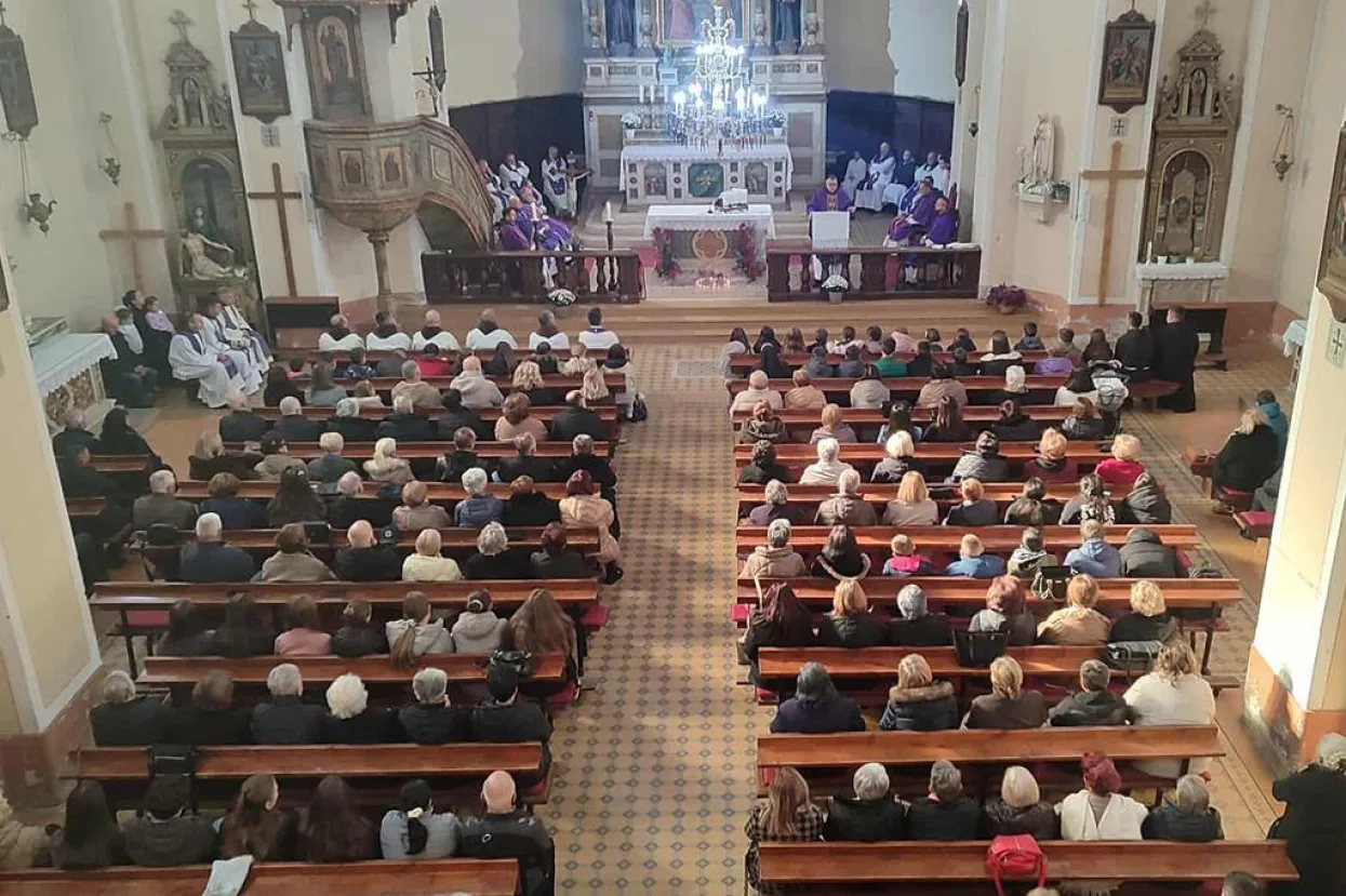 Fojnica se molitvom prisjetila ubijenih fratara