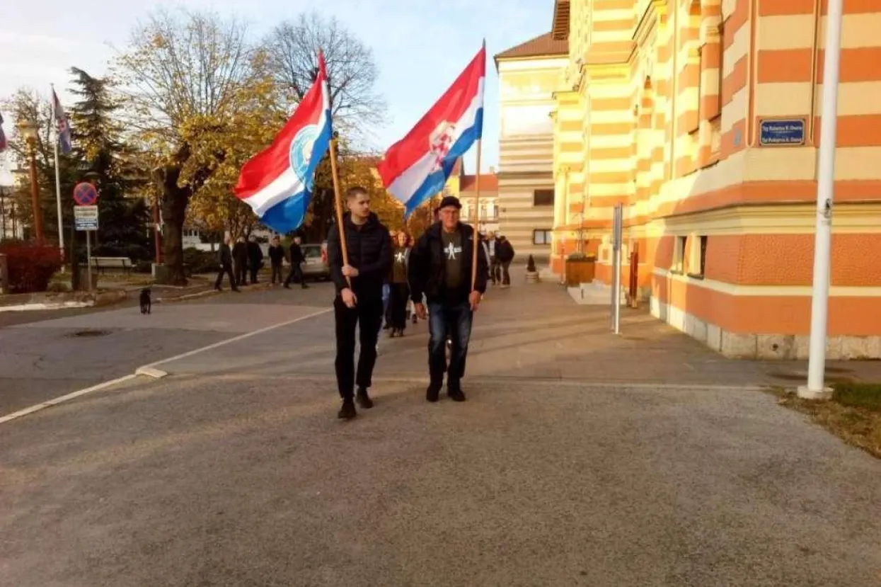 Kolona sjećanja iz Brčkog krenula pješice ka Vukovaru
