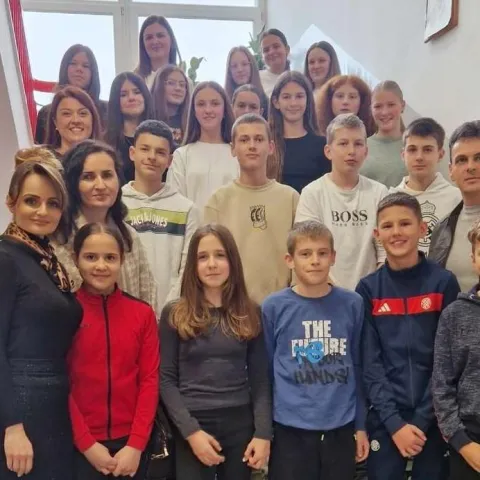 Ramski osnovci sudjelovali u akciji 'Otvori knjigu, zatvori ekran'