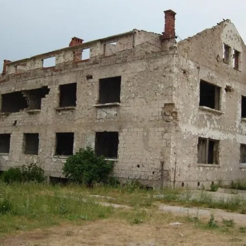 Osnovna &scaron;kola "Bratstvo i Jedinstvo" u naselju Potoci, Bijelo Polje kod Mostara