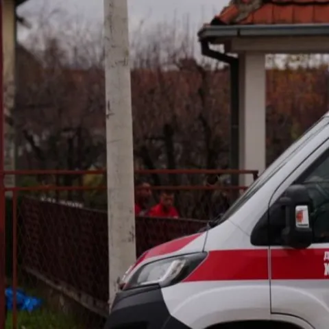 Vozilo Hitne pomoći na terenu