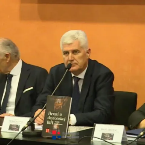 Predstavljen Zbornik "Hrvati u daytonskoj BiH &ndash; stanje i budućnost"