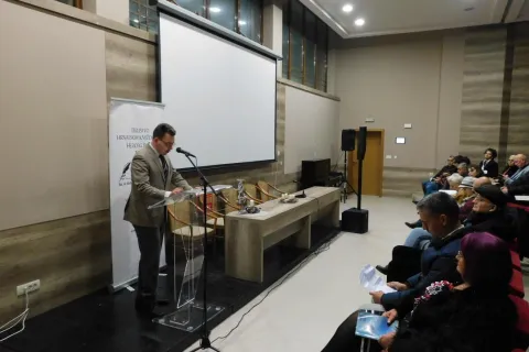 Adventska književna večer u Mostaru okupila članove i goste DHK Herceg Bosne