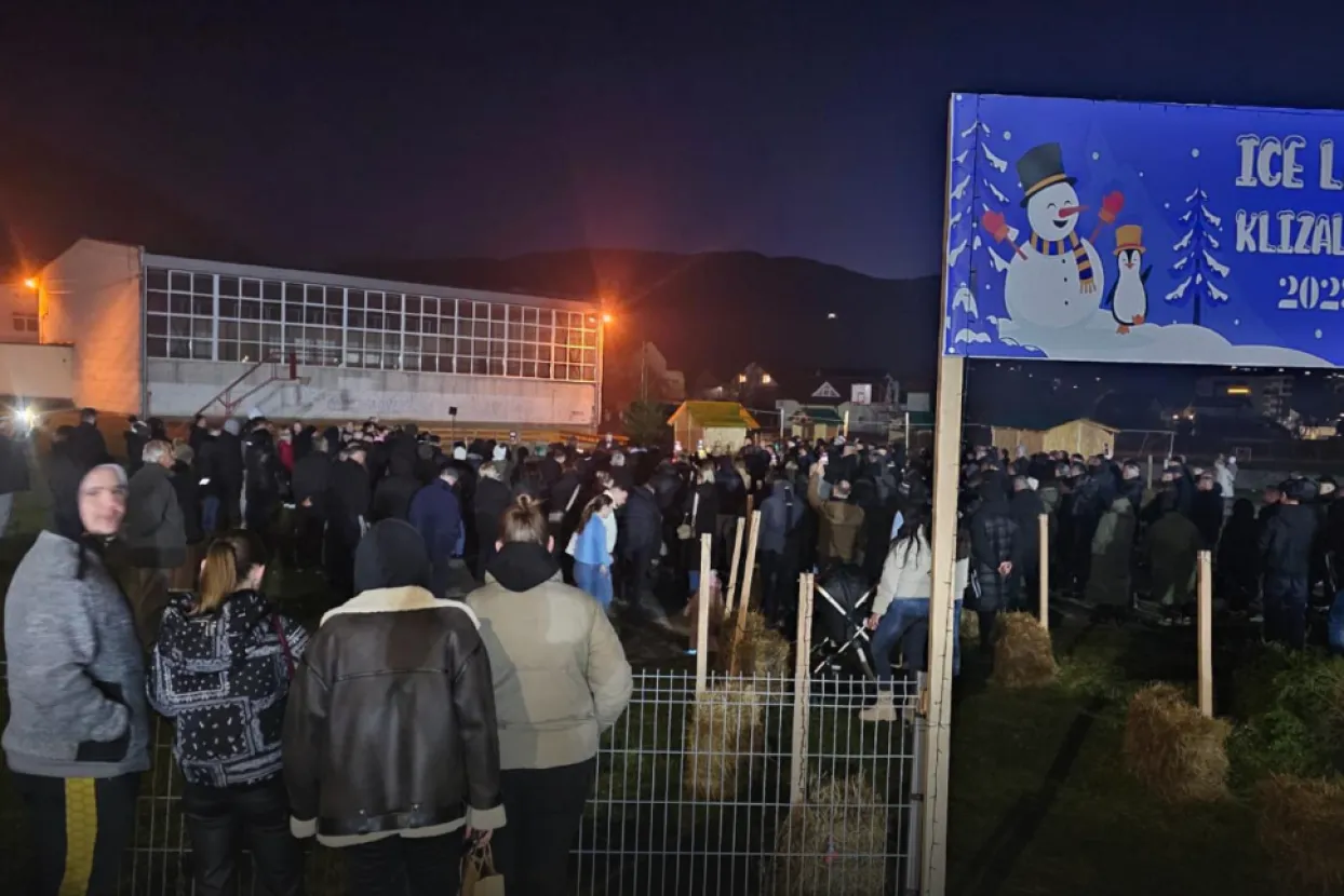 Održan prosvjed zbog zatvaranja Adventa u Uskoplju