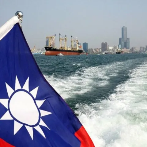 Kina uvodi sankcije američkim obrambenim tvrtkama zbog prodaje oružja Tajvanu