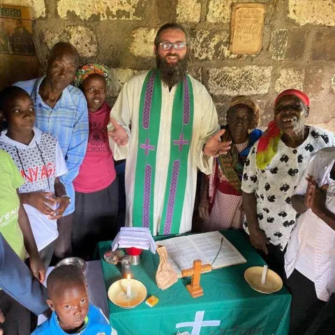 Život posvećen drugima - Fra Miro Babić i 20 godina misije u Africi