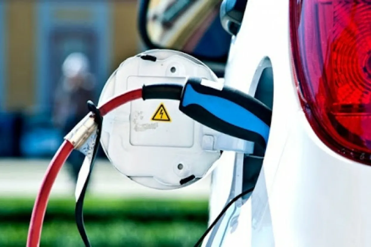 Gotovo svi novi automobili u Norve&scaron;koj su električni