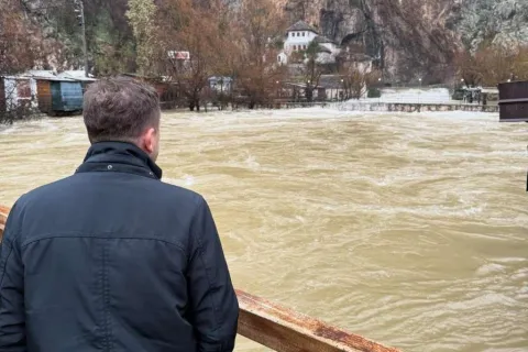 Rijeka Bunica se izlila u Malom Polju, poplavljeno nekoliko objekata