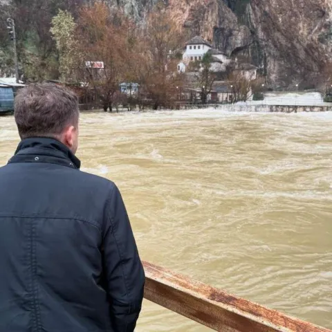 Rijeka Bunica se izlila u Malom Polju, poplavljeno nekoliko objekata