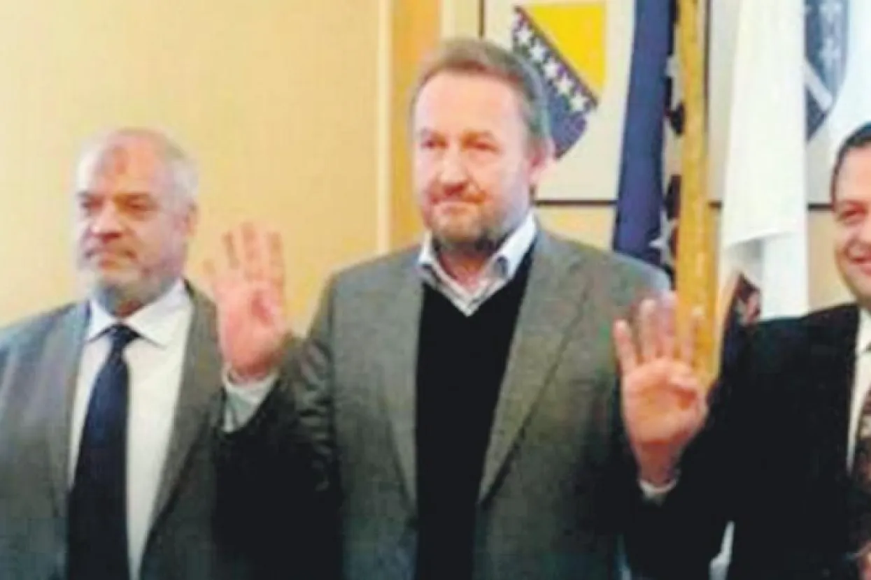 Izetbegović s članovima Muslimanskog bratstva