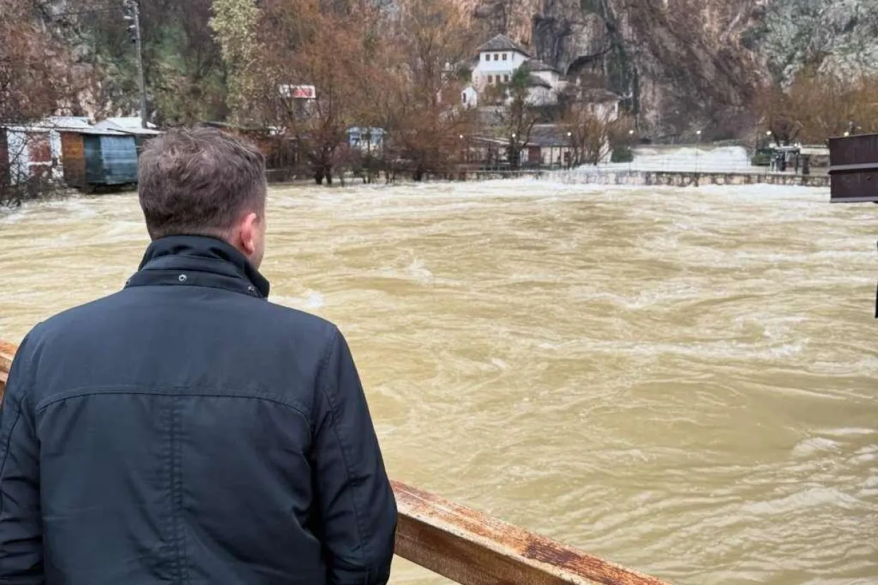 Rijeka Bunica se izlila u Malom Polju, poplavljeno nekoliko objekata