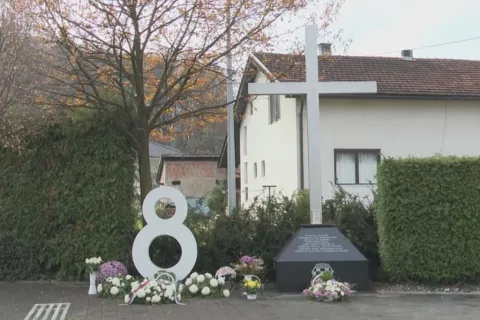 "Osmica - od sjećanja do Memorijalnog centra"