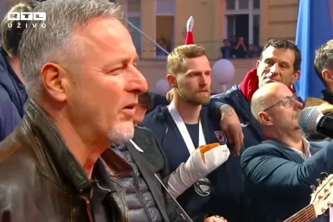 Thompson na dočeku rukometa&scaron;a