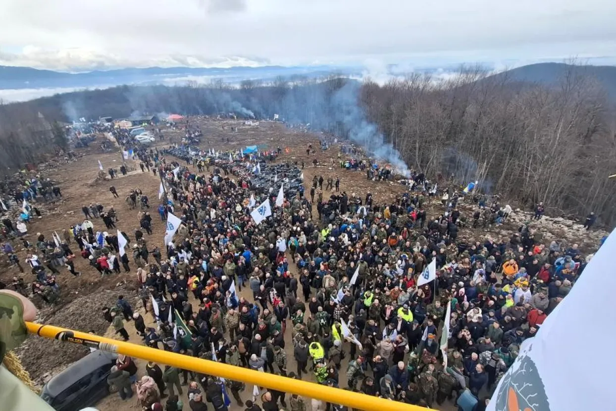 Na proslavi bitke Armije BiH uz pucnjeve odjekivali "Tekbir" i "Allahu ekber" 