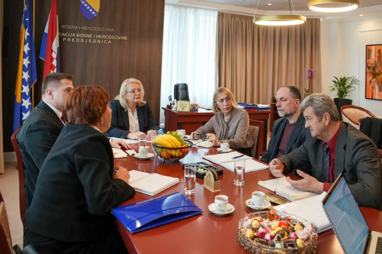 Održan sastanak o zdravstvenom i okoli&scaron;nom stanju u Vare&scaron;u