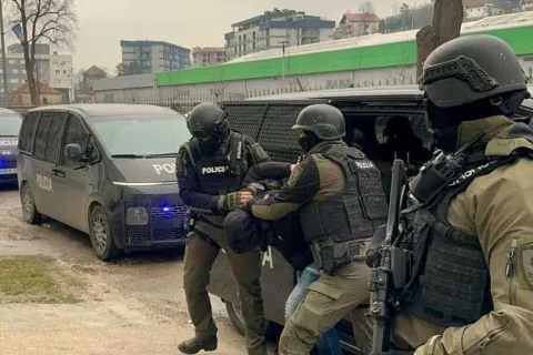 Akcija Lovac u Vitezu: Pronađena droga i oružje, uhićene tri osobe