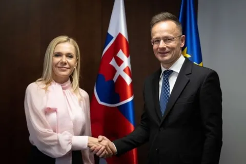 Denisa Sakova i Peter Szijjarto