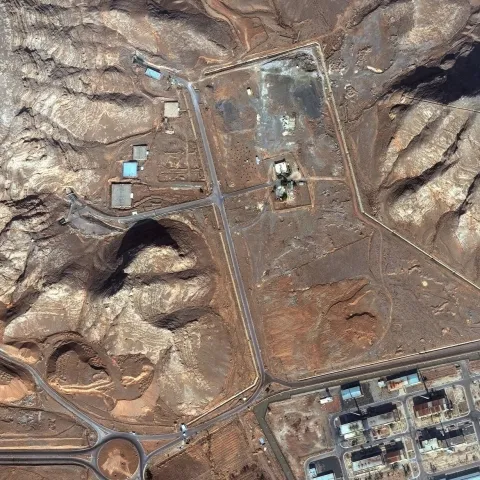 Satelitske snimke: Iran gradi betonske &scaron;titove na vojnim lokacijama