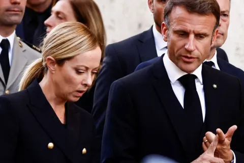 Meloni i Macron