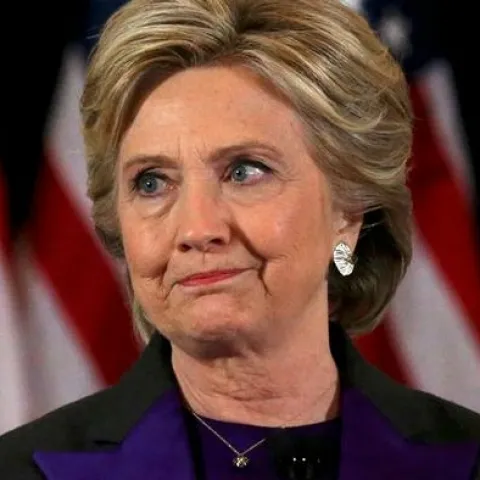 Nakon mjeseci odbijanja, Hllary Clinton svjedoči pred Kongresom. Njezin muž se često spominje u dokumentima oko istrage o Epsteinu