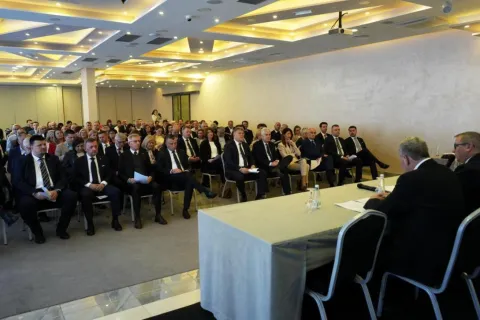 Čović i Filipović s izaslanstvom na Skup&scaron;tini UBHH Prsten