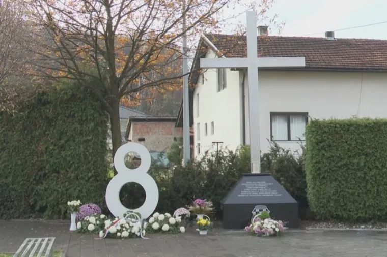 Osmero djece iz Viteza