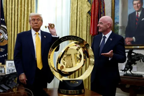 Trump i Infantino 