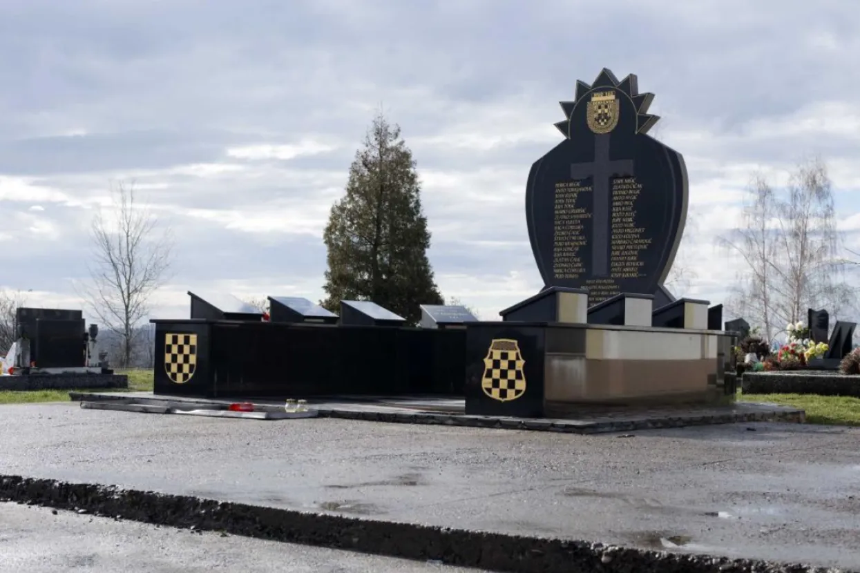 Spomen-obilježje hrvatskim žrtvama i 103. brigadi HVO-a u Modranu kod Dervente