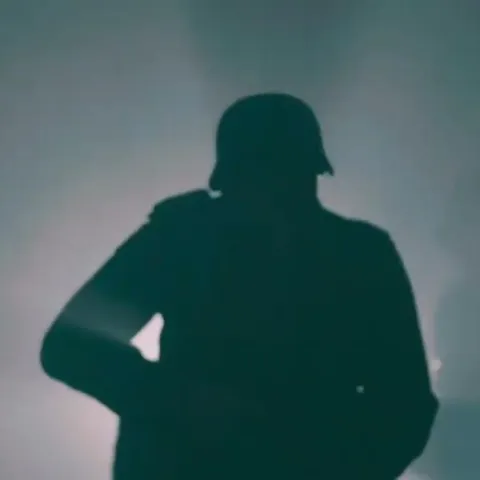 &Scaron;imić Tonin i Vi&scaron;tica predstavili pjesmu "Dusina: Krvavi ljiljani (1993)"