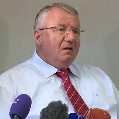 &Scaron;e&scaron;elj: Plenković bi se us*ao kad bi znao &scaron;to jo&scaron; imamo od oružja