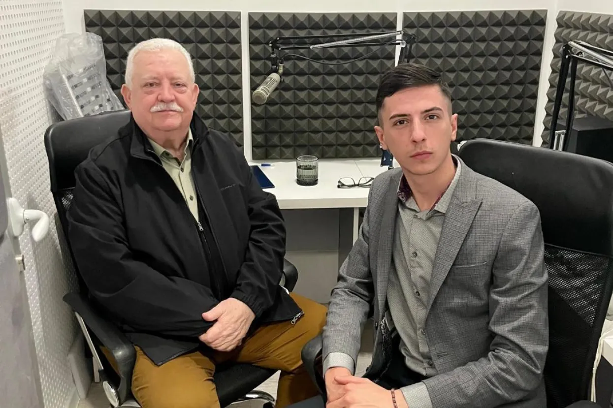  Profesor emeritus &Scaron;imun Musa