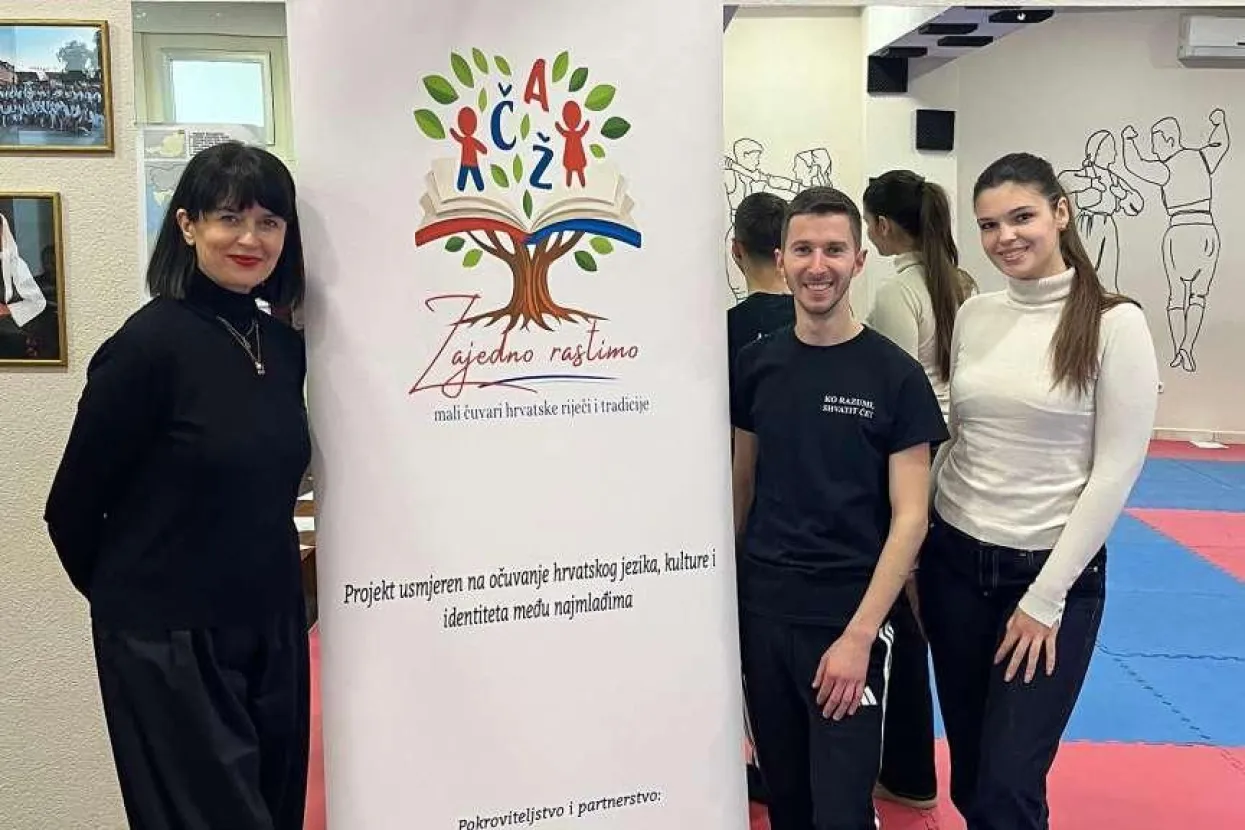 Mostar: Djeca kroz radionicu 'Na&scaron;e kolo veliko' uče hrvatsku kulturu