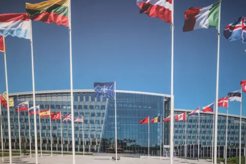 Sjedi&scaron;te NATO-a