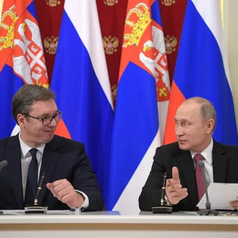 Vucic i Putin