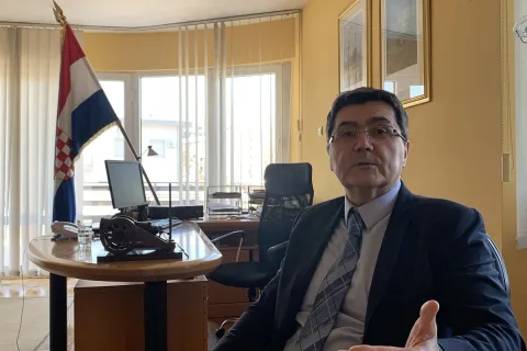 Oglasio se i generalni konzul RH u Banjoj Luci: Desetak mladih ljudi tuklo i naganjalo konzula i brata