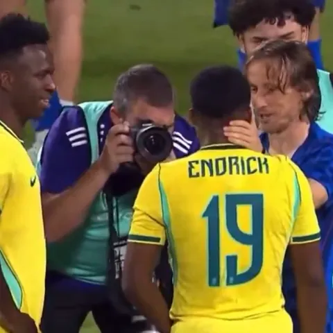 Modrić s biv&scaron;im suigračima iz Real Madrida