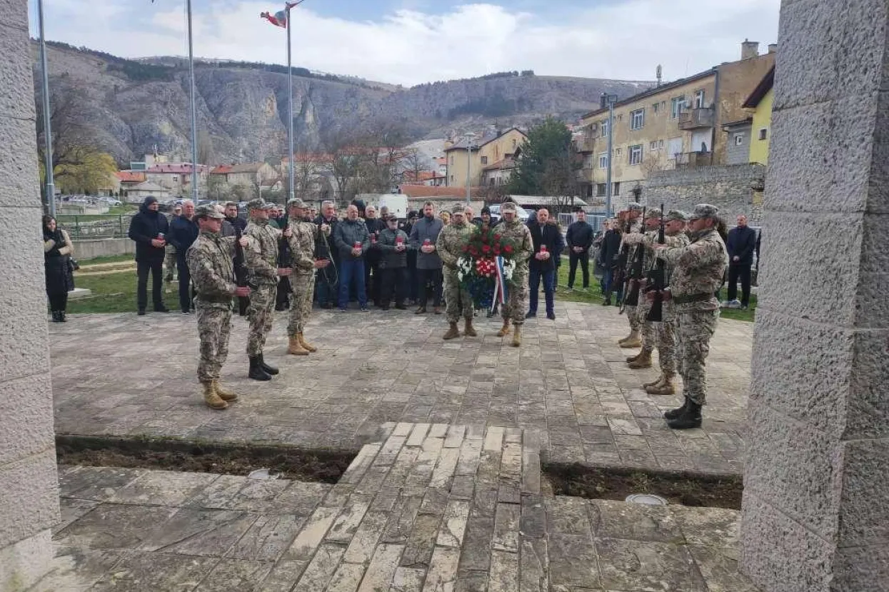 Obilježena 34. obljetnica utemeljenja HVO -a u Tomislavgradu