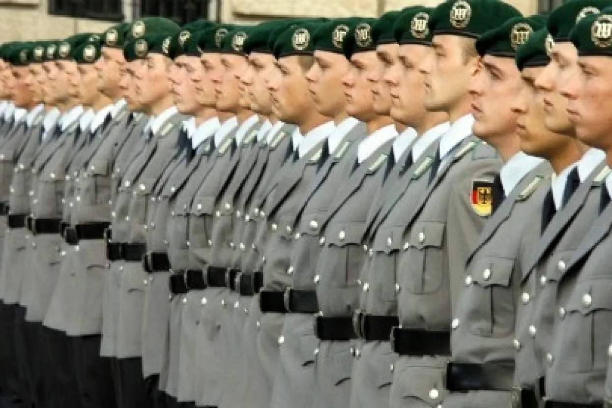 Mu&scaron;karci u Njemačkoj trebaju dozvolu od vojske ako idu na put duži od tri mjeseca