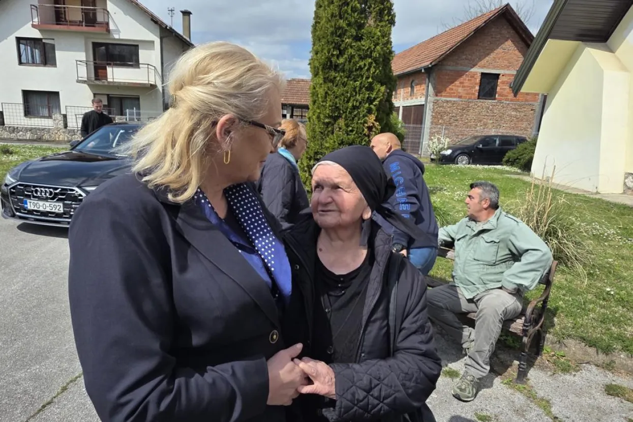 Bradara u Garevcu na 34. obljetnici 105. brigade HVO-a