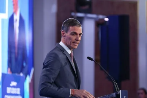 Pedro S&aacute;nchez